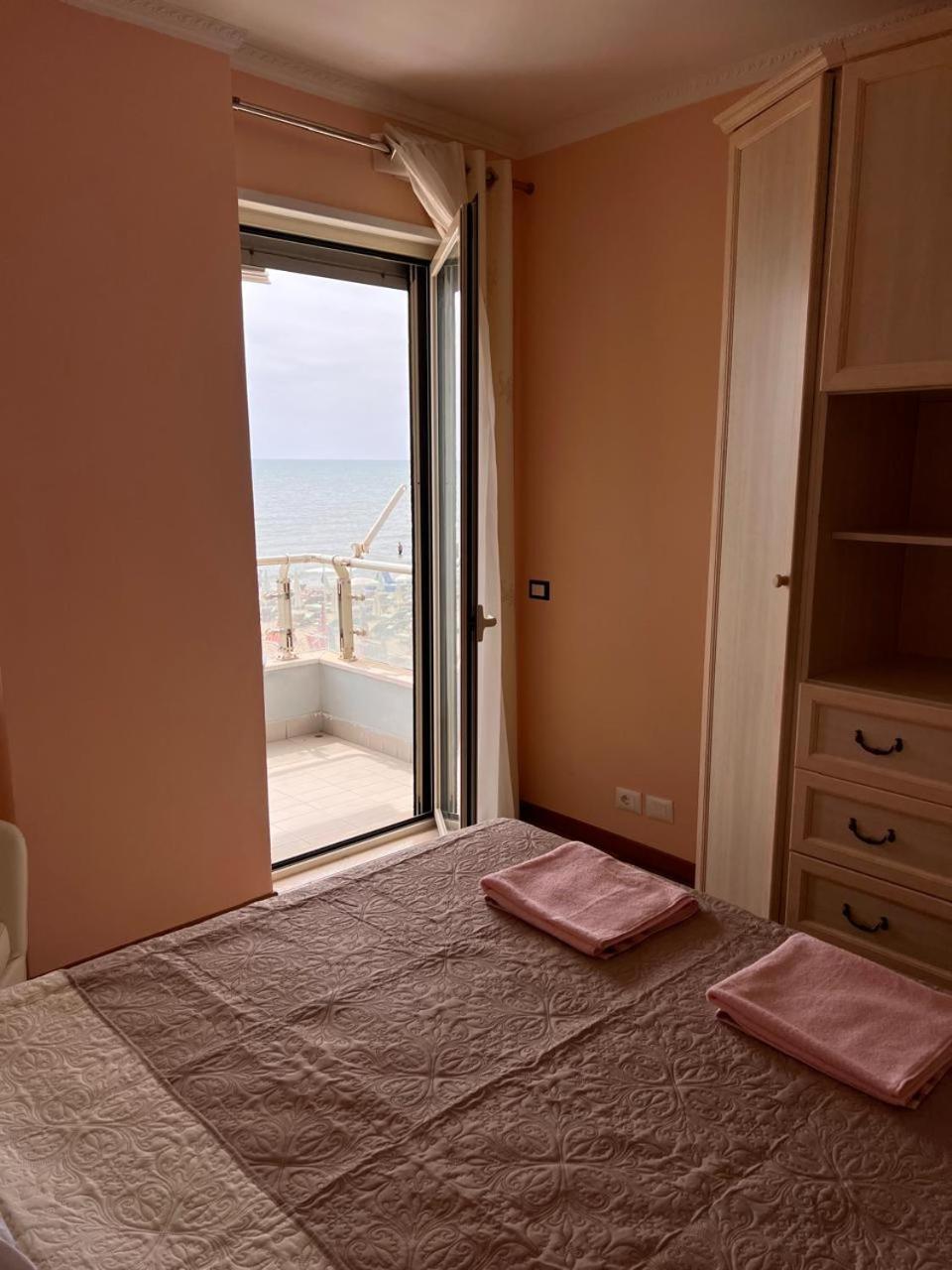Sea View-Apartment On The Beach - Durrs2 دراس المظهر الخارجي الصورة